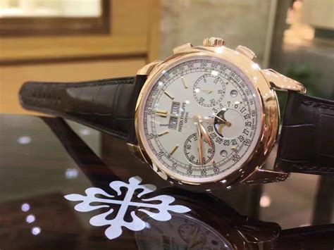 replica patek philippe perpetual calendar